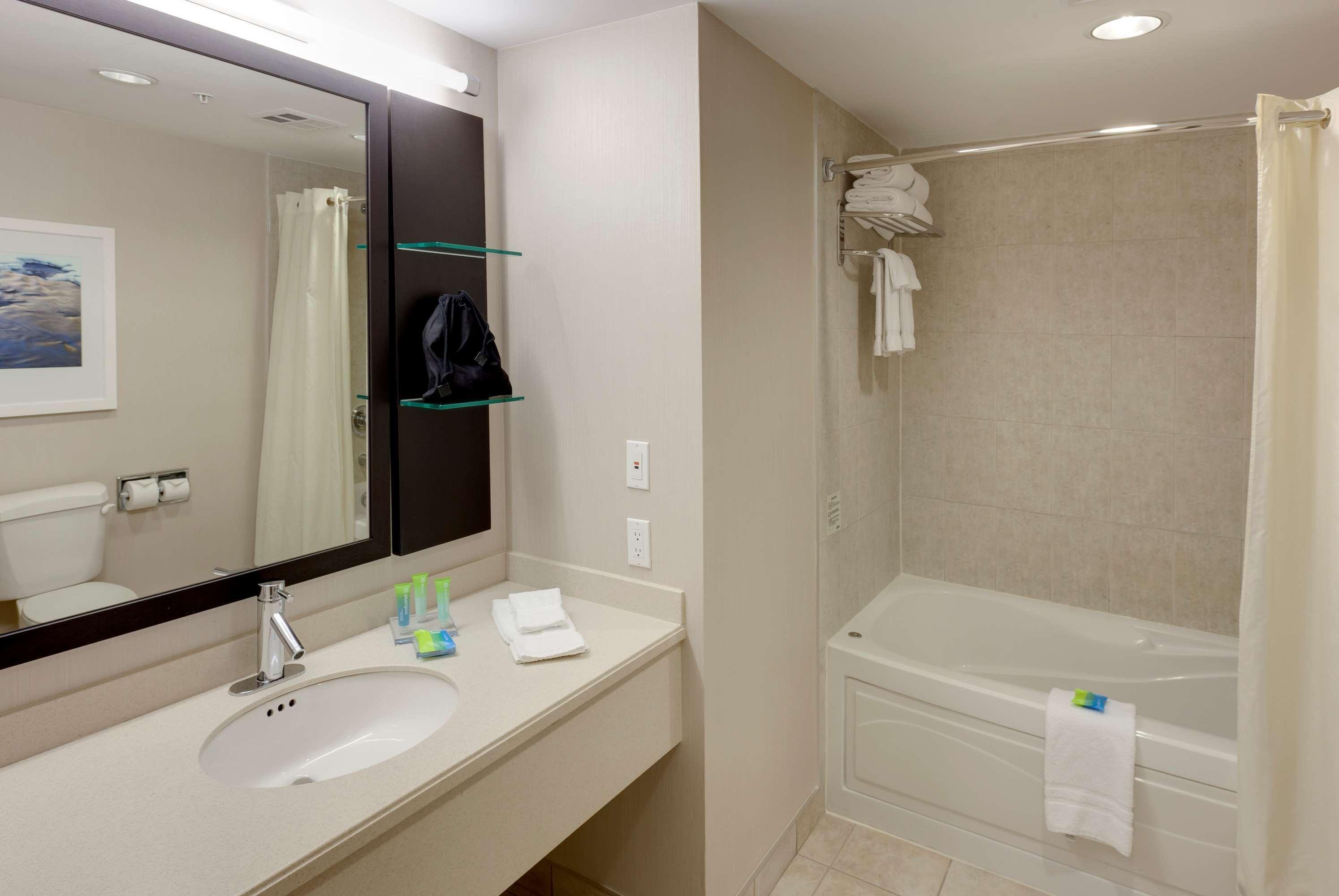 Niagara Fallsview Hotel & Suites חדר תמונה